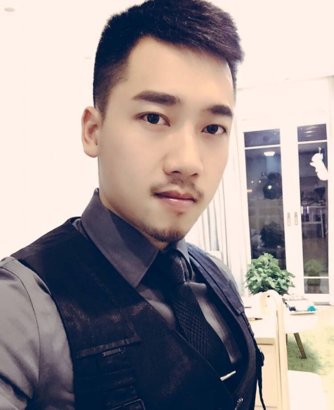 风的季节的第一张照片--泰安相亲服务中心