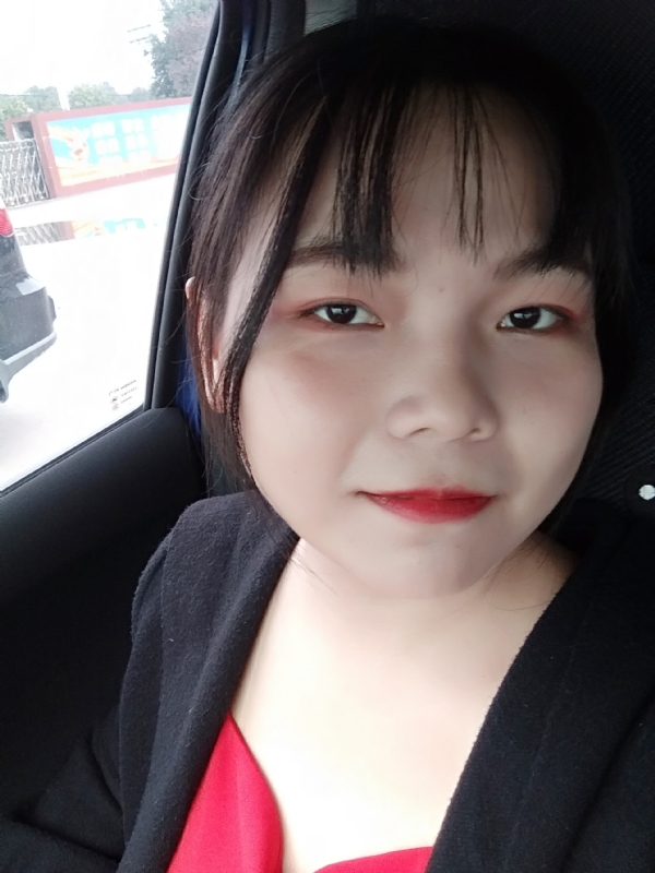 小五同学的第一张照片--泰安相亲服务中心