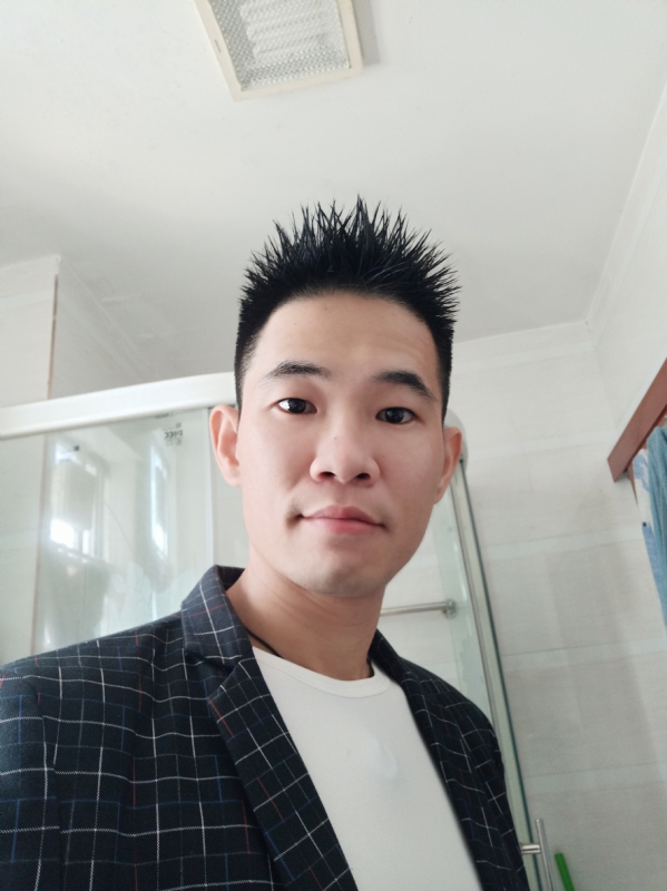 往事随风的第一张照片--泰安相亲服务中心