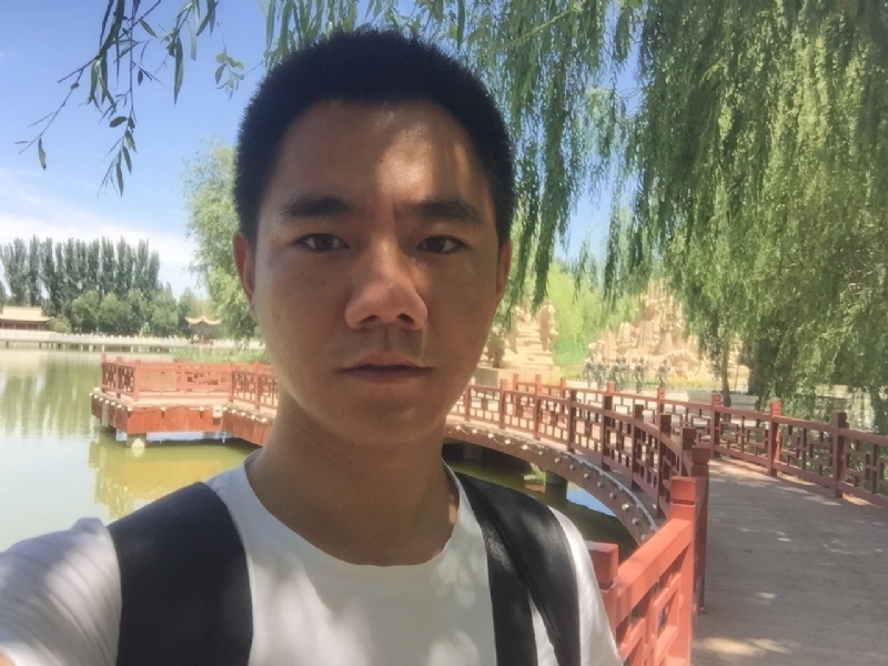 一见倾心的第一张照片--泰安相亲服务中心