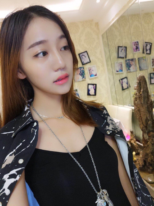 凉兮的第一张照片--泰安相亲服务中心