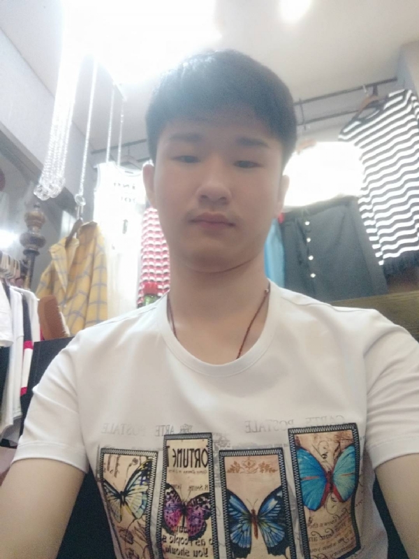 许你一世的第一张照片--泰安相亲服务中心