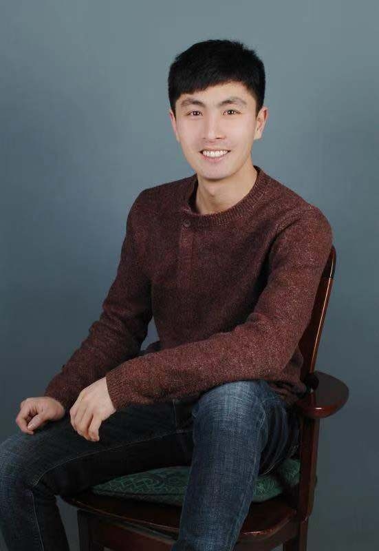 王泽的第二张照片--泰安相亲服务中心