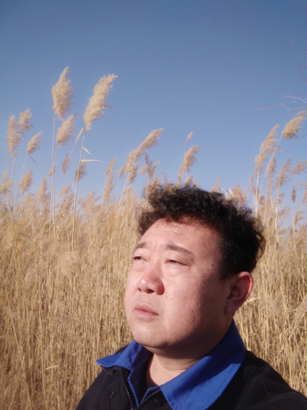 德刚的第一张照片--泰安相亲服务中心