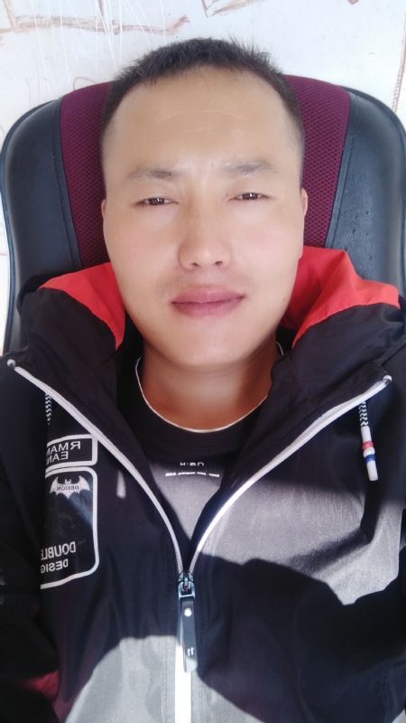 一花一世界的第三张照片--泰安相亲服务中心