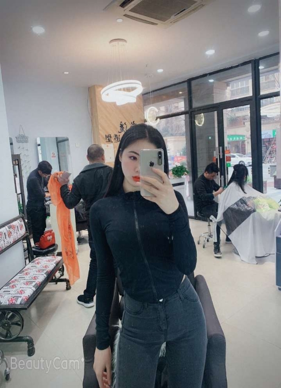 婷婷的第四张照片--泰安相亲服务中心