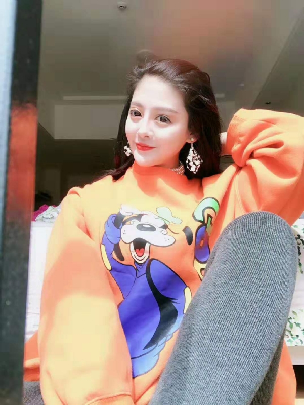 李梦瑶的第一张照片--泰安相亲服务中心