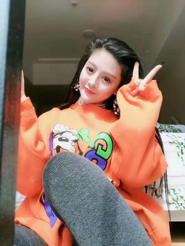 李梦瑶的第四张照片--泰安相亲服务中心