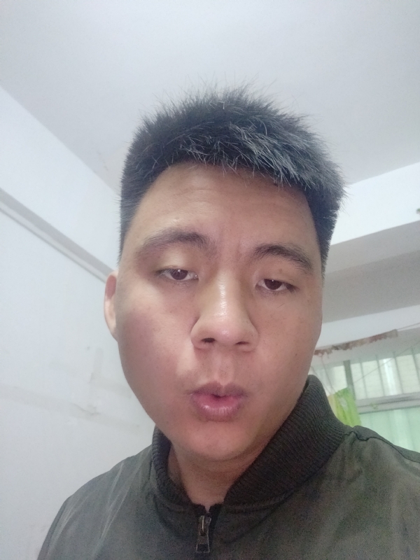 值得姓赖的第一张照片--泰安相亲服务中心