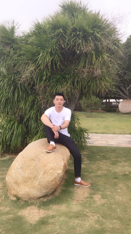 奇点的第一张照片--泰安相亲服务中心