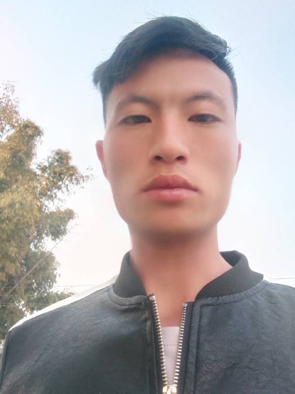 hshbbd的第一张照片--泰安相亲服务中心