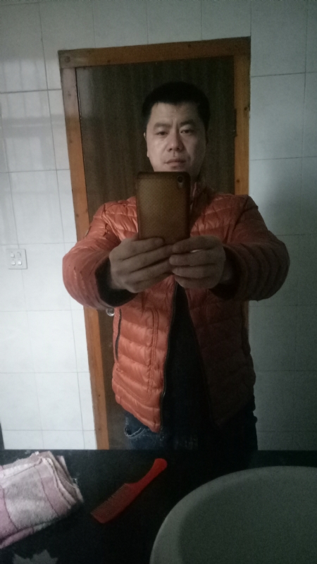 噢荣的第一张照片--泰安相亲服务中心