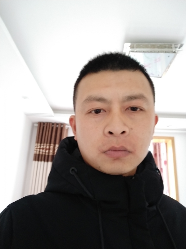 吴伟899的第一张照片--泰安相亲服务中心