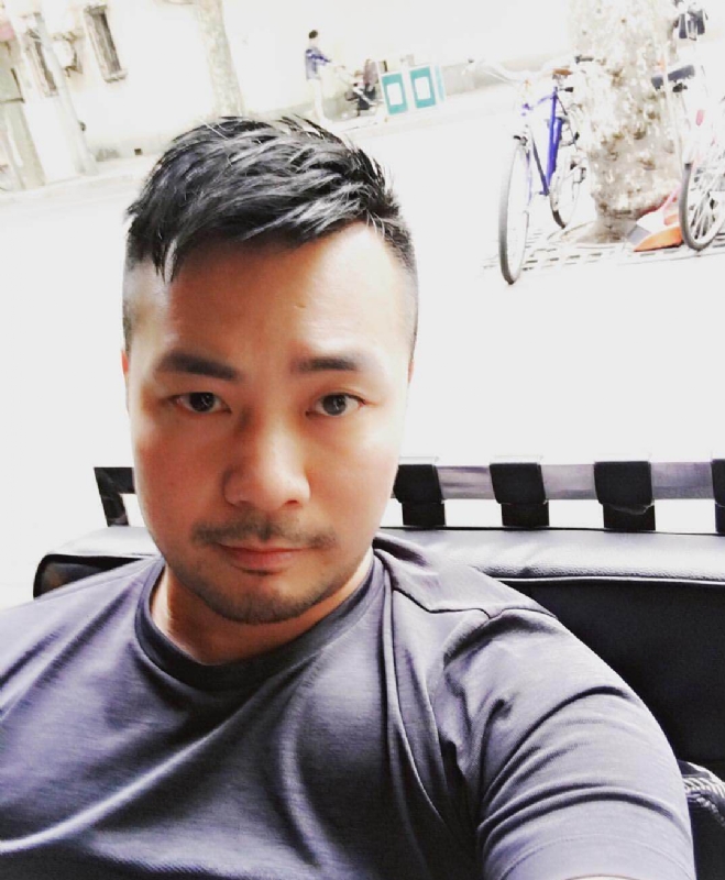 刘江平的第二张照片--泰安相亲服务中心