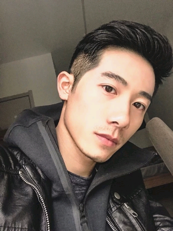 心若磐石的第一张照片--泰安相亲服务中心
