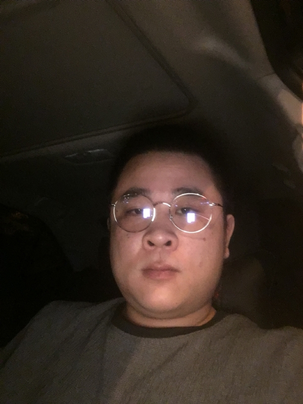 Gang的第一张照片--泰安相亲服务中心