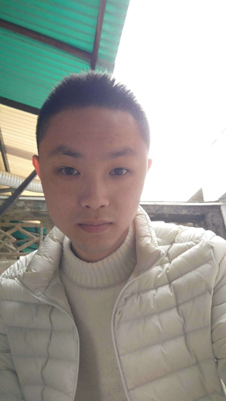 邱小子的第一张照片--泰安相亲服务中心