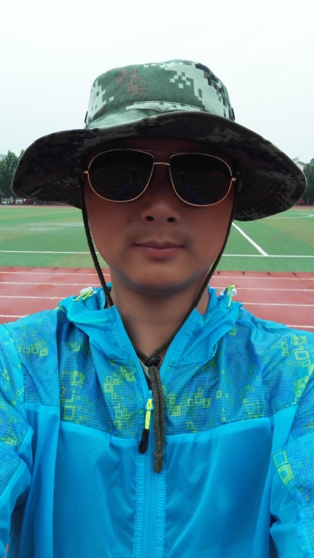 银尘的第一张照片--泰安相亲服务中心