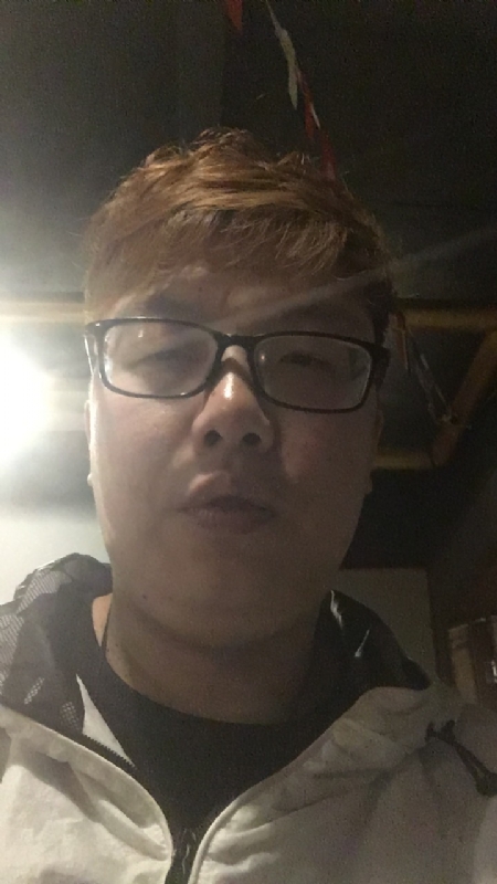 深情久伴更长情的第一张照片--泰安相亲服务中心