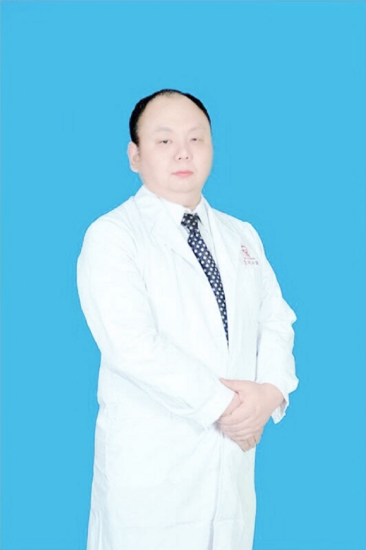 小村医的第一张照片--泰安相亲服务中心