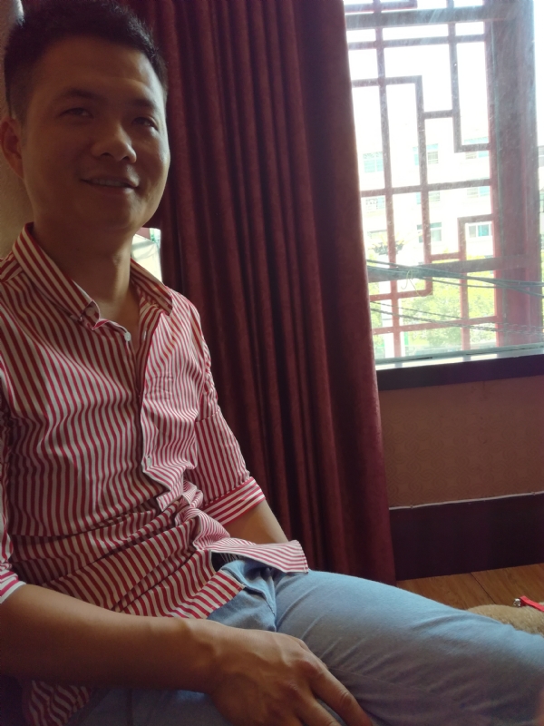 一号车手的第一张照片--泰安相亲服务中心