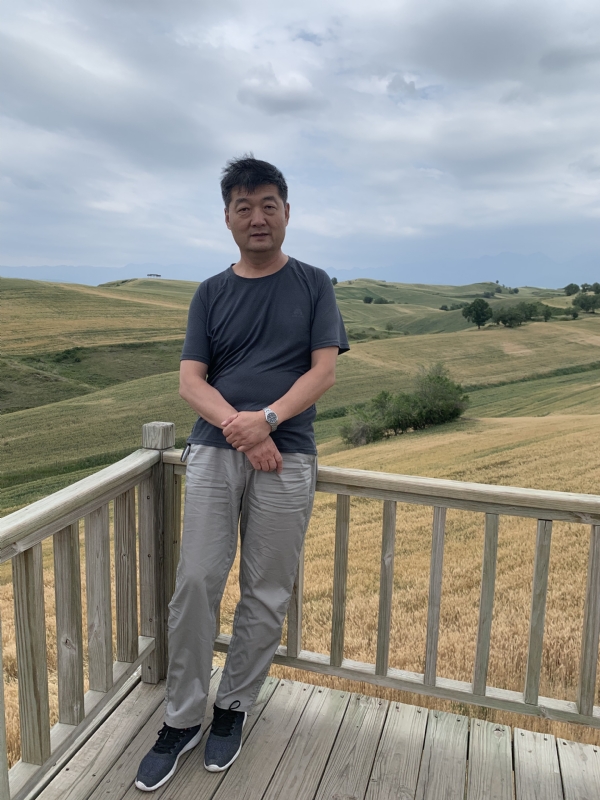 顺其自然的第一张照片--泰安相亲服务中心