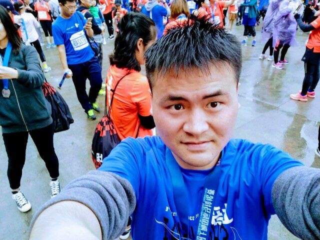 小五在跳舞的第一张照片--泰安相亲服务中心