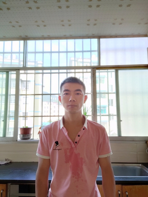 破晓依然的第一张照片--泰安相亲服务中心