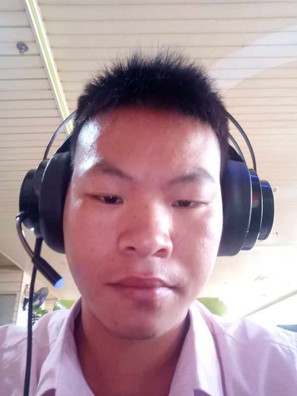 盛夏的第一张照片--泰安相亲服务中心