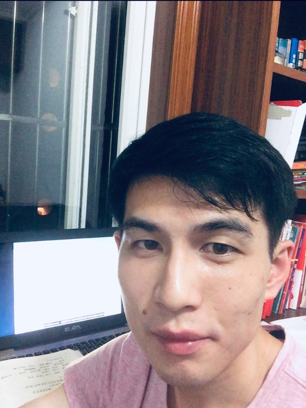 爱吃黄焖鸡的第一张照片--泰安相亲服务中心