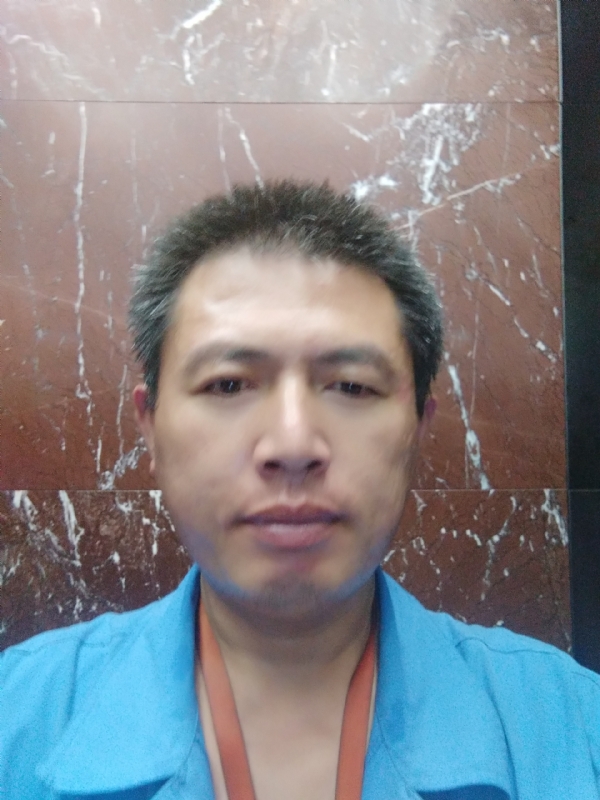 牵手的第一张照片--泰安相亲服务中心