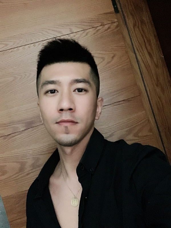 佳佳的第一张照片--泰安相亲服务中心