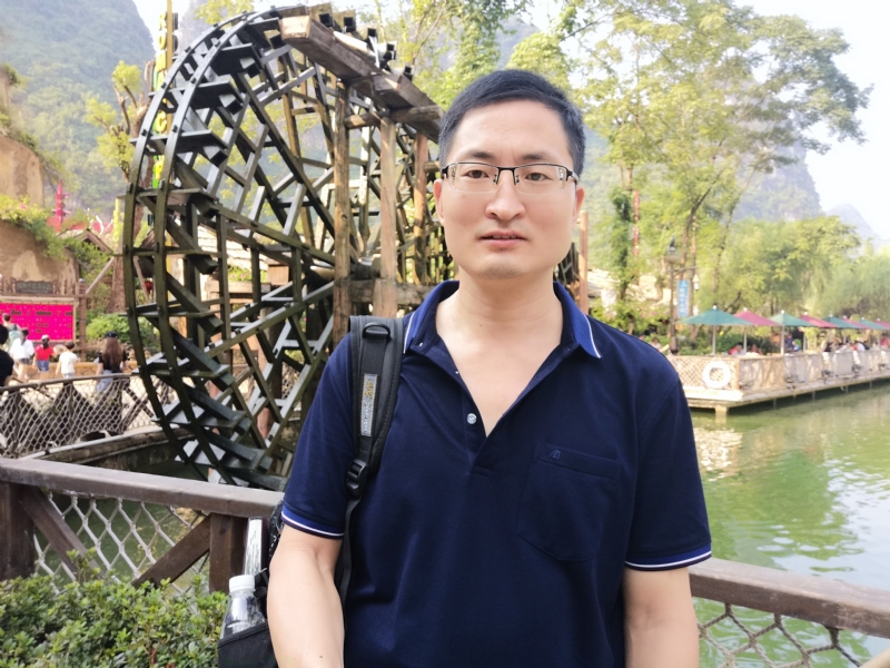 一笑而过的第一张照片--泰安相亲服务中心