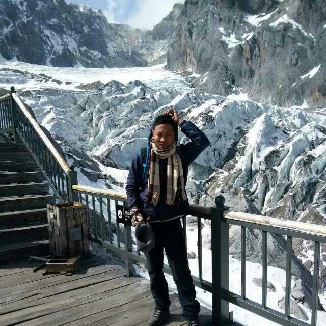 眯眯的第一张照片--泰安相亲服务中心