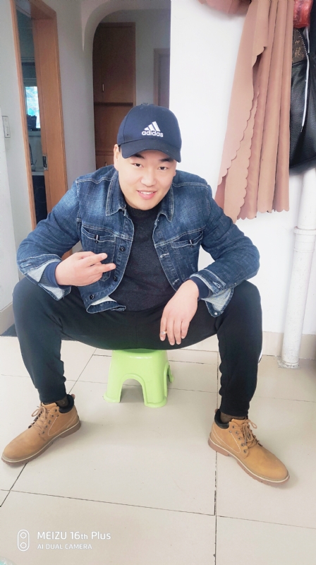 西风的第一张照片--泰安相亲服务中心