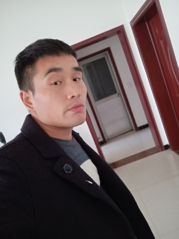 醒醒吧兄弟的第一张照片--泰安相亲服务中心