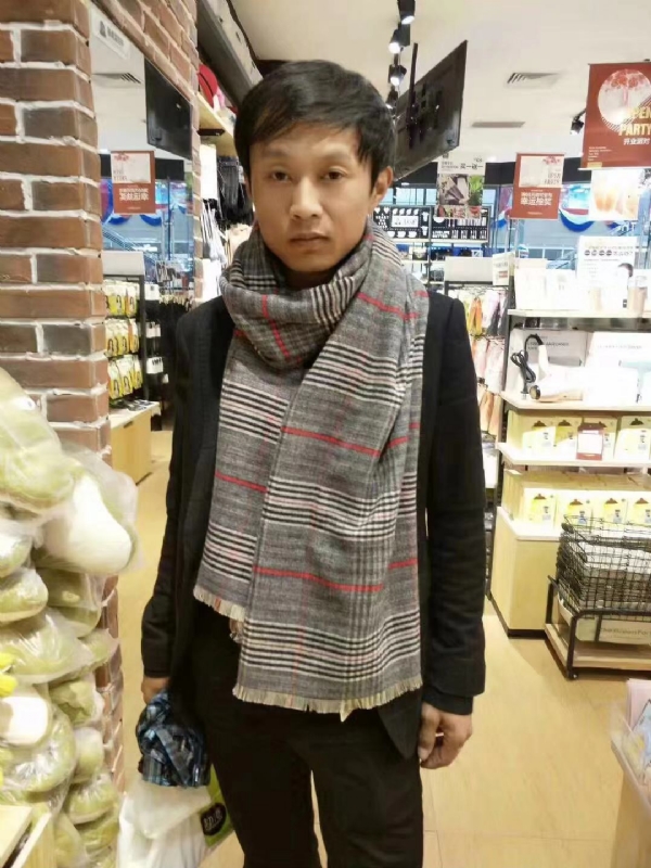 陈杰的第一张照片--泰安相亲服务中心