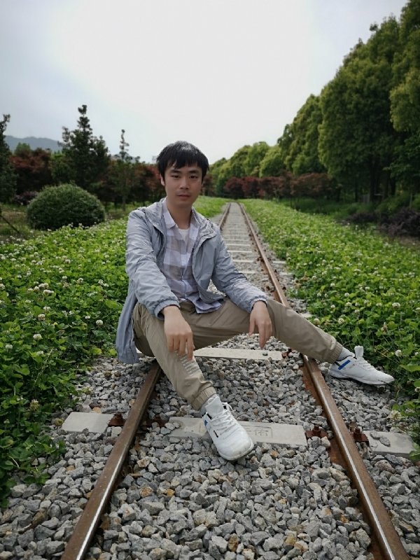 HCL的第一张照片--泰安相亲服务中心