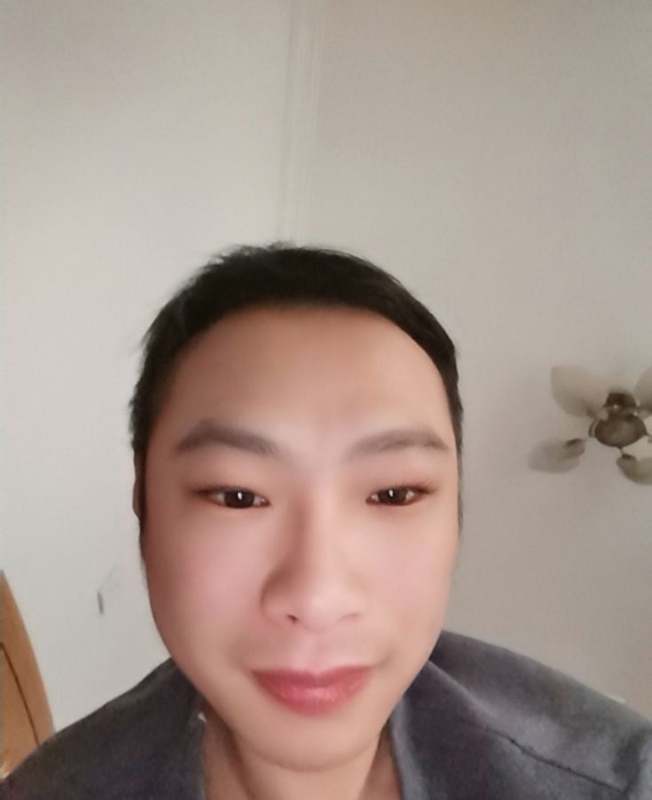 陈峰的第一张照片--泰安相亲服务中心