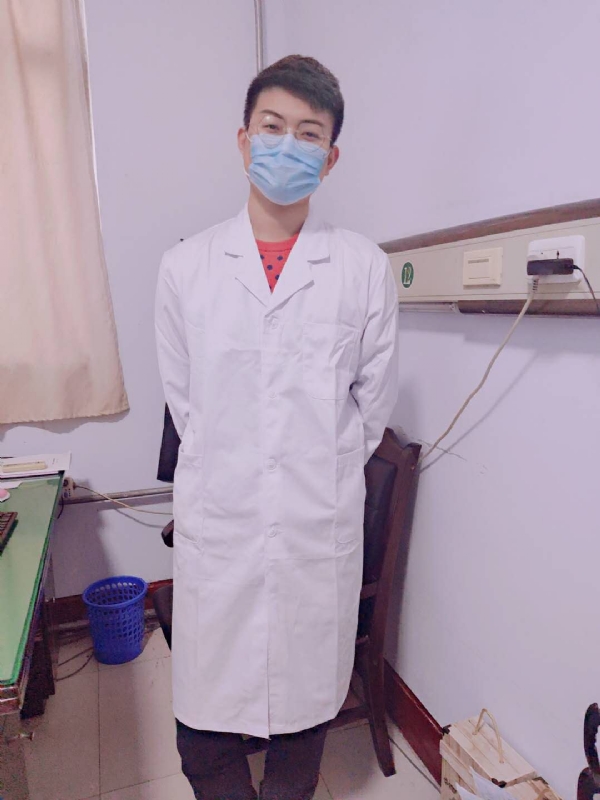 Leslie的第一张照片--泰安相亲服务中心