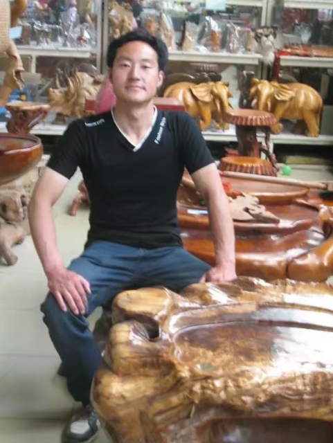 春暖花开的第一张照片--泰安相亲服务中心