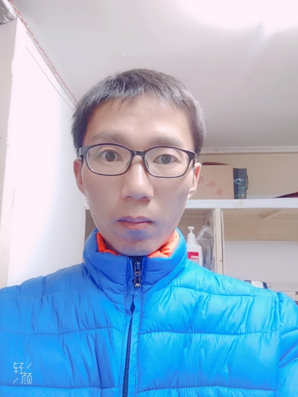 平凡的风的第一张照片--泰安相亲服务中心
