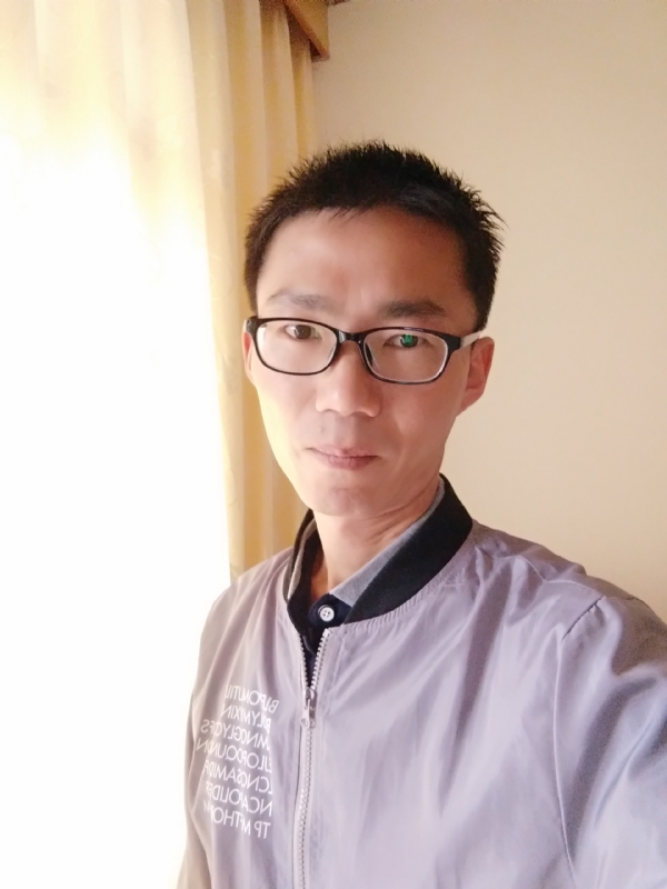 平凡的风的第二张照片--泰安相亲服务中心