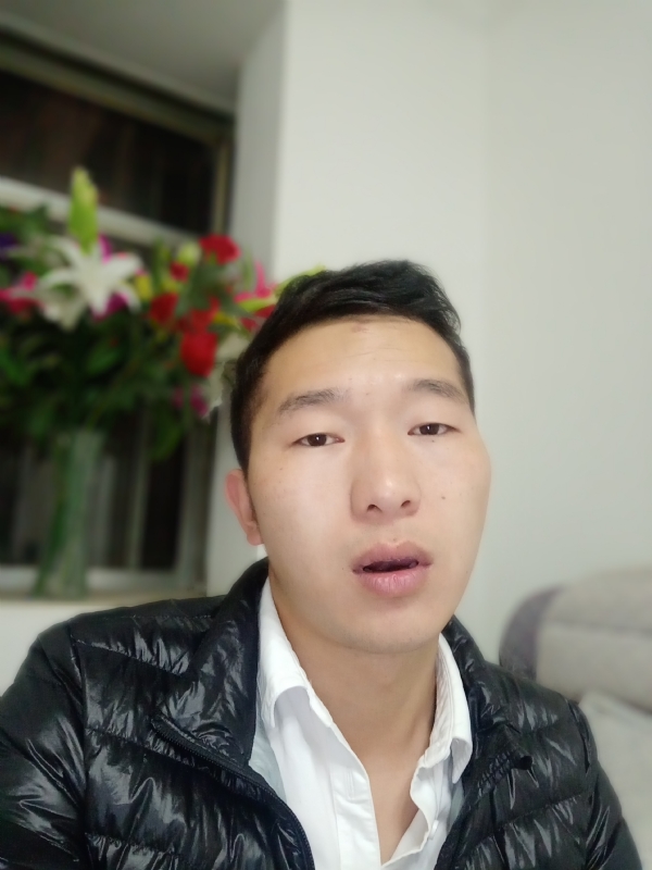 赵勇的第一张照片--泰安相亲服务中心