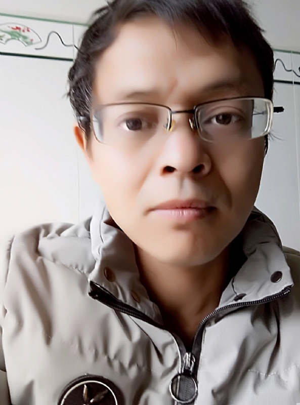 小吴的第一张照片--泰安相亲服务中心