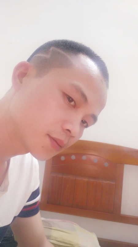骑着蜗牛看世界的第一张照片--泰安相亲服务中心