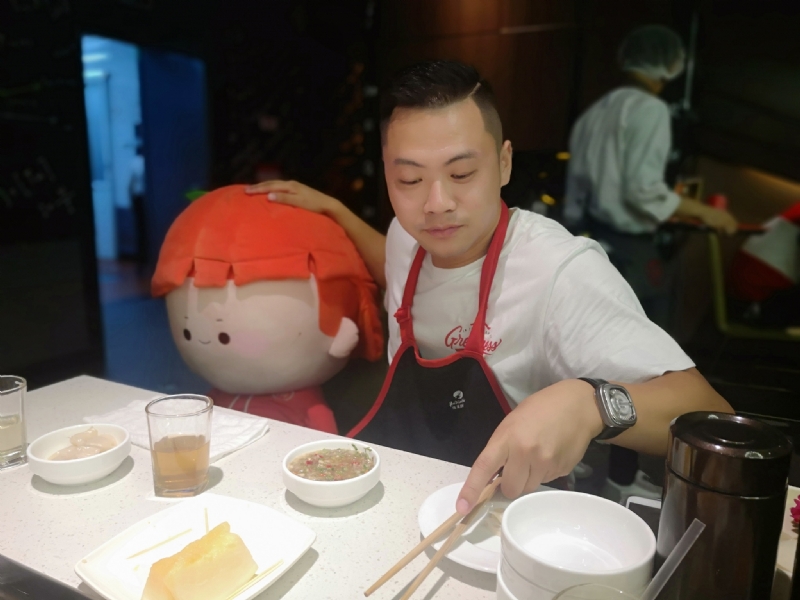逆行的第一张照片--泰安相亲服务中心
