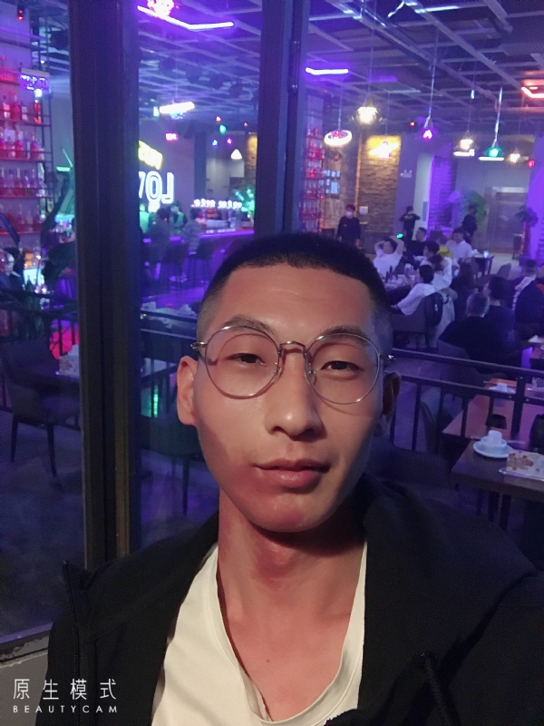 东北小伙的第一张照片--泰安相亲服务中心