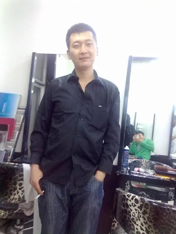 风筝的第一张照片--泰安相亲服务中心
