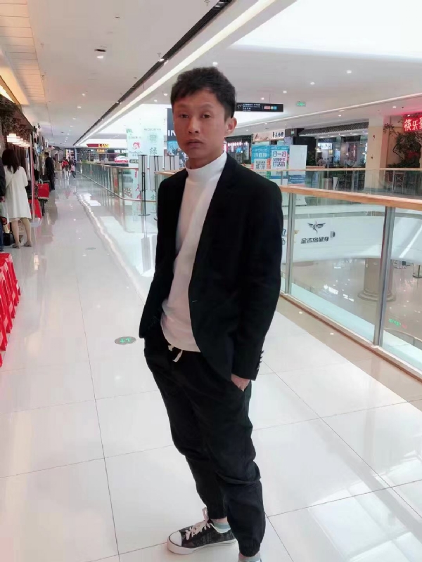 杰的第一张照片--泰安相亲服务中心